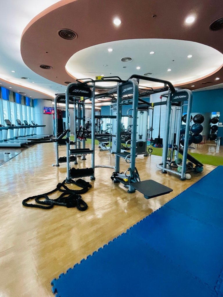 the gym at the Alpha Suites Makati